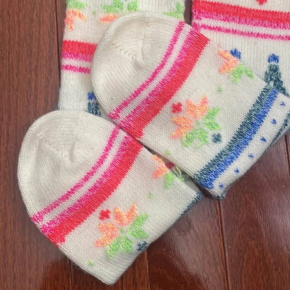 American Eagle Multicolored Cozy Knit Fair Isle Print Crew Socks •NWOT
